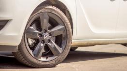 Opel Meriva II Facelifting - galeria redakcyjna (2) - koło