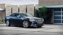 Chrysler 300C Platinum 2015 - prawy bok