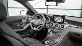 Mercedes klasy C 450 AMG 4MATIC sedan (2016) - kokpit