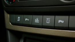 Skoda Yeti Outdoor 2.0 TDI 170KM - galeria redakcyjna - przyciski na konsoli środkowej