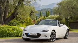 Mazda MX-5 IV White (2015) - widok z przodu
