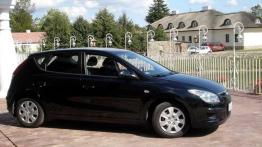 Hyundai i30 - galeria redakcyjna - prawy bok