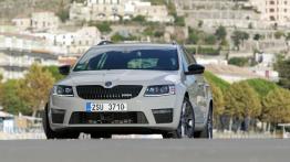 Skoda Octavia III RS Kombi 2.0 TDI (2013) - widok z przodu