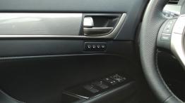 Lexus GS IV 250 209KM - galeria redakcyjna (2) - drzwi kierowcy od wewnątrz