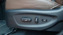 Kia Sorento II SUV 2.2 CRDi 197KM - galeria redakcyjna - sterowanie regulacją foteli