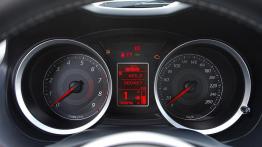 Mitsubishi Lancer Ralliart Sportback - deska rozdzielcza