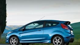 Ford Fiesta Hatchback 3D - lewy bok