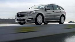 Mercedes Klasa R 2010 - widok z przodu
