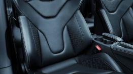 Audi TT RS plus - fotel pasażera, widok z przodu