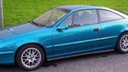 Opel Calibra - lewy bok