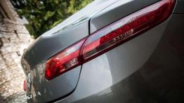 Renault Laguna Coupe GT - piękna harmonia