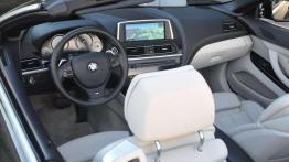 BMW 650i Cabrio xDrive - król bulwarów