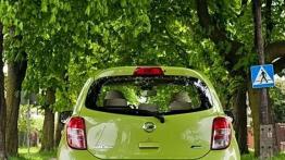 Zielony szaraczek - Nissan Micra