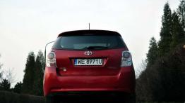 Toyota Verso - Rodzinny paradoks