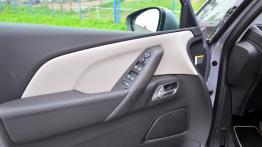 Citroen Grand C4 SpaceTourer 2.0 BlueHDi 163 KM - galeria redakcyjna - widok ogólny wn?trza z przodu