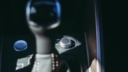 Audi A1 1.0 30 TFSI 116 KM - galeria redakcyjna - d?wignia zmiany biegów