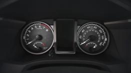 Toyota Tacoma II Facelifting TRD Off-Road Access Cab (2016) - zestaw wskaźników