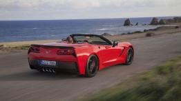 Chevrolet Corvette C7 Stingray Cabrio (2014) - wersja europejska - widok z tyłu