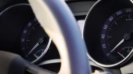 Skoda Superb II Outdoor 2.0 TDI CR - galeria redakcyjna - zestaw wskaźników