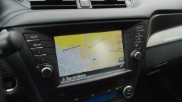 Toyota Avensis III Facelifting 2015 - galeria redakcyjna - nawigacja gps