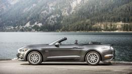 Ford Mustang VI Cabrio GT (2015) - wersja europejska - lewy bok