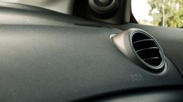 Honda Civic IX Hatchback 5d 1.8 i-VTEC 142KM - galeria redakcyjna - deska rozdzielcza