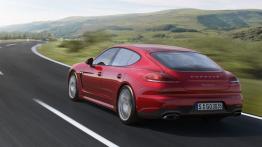 Porsche Panamera Facelifting (2013) - widok z tyłu