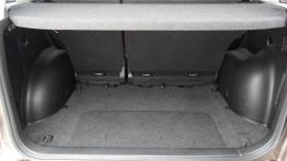 Suzuki Grand Vitara II SUV 5d Facelifting 2012 2.4 VVT 169KM - galeria redakcyjna - bagażnik