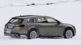 Opel Insignia Country Tourer (2013) - testowanie auta