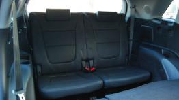 Kia Sorento II Facelifting 2.2 CRDi - galeria redakcyjna - fotele trzeciego rzędu - rozłożone