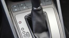Seat Ibiza V Facelifting 1.2 TSI - galeria redakcyjna - skrzynia biegów