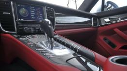 Porsche Panamera Facelifting 3.0 420KM - galeria redakcyjna - konsola środkowa