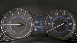 Infiniti QX80 Facelifting (2015) - zestaw wskaźników