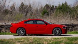 Dodge Charger Facelifting (2015) - prawy bok