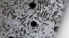 Aston Martin DB9 Facelifting Volante - tarcza hamulcowa