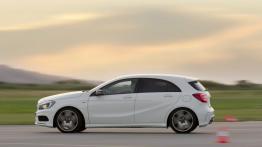 Mercedes A 250 Sport (W176) 2012 - lewy bok