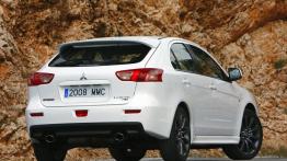 Mitsubishi Lancer Ralliart Sportback - widok z tyłu