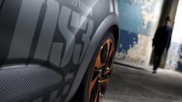 Citroen DS3 Racing - prawe przednie nadkole