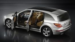Mercedes Klasa R 2010 - widok z tyłu