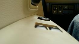 Kia Rio III Hatchback 5d - galeria społeczności - sterowanie w drzwiach