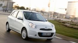 Nissan Micra DIG-S - widok z przodu