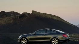 Mercedes klasa C Coupe 2012 - lewy bok