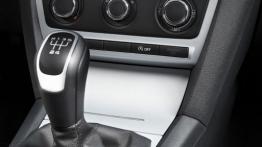 Skoda Octavia II GreenLine Hatchback Facelifting - konsola środkowa