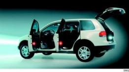 Volkswagen Touareg - lewy bok