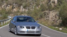 BMW Seria 3 E92 Coupe - widok z przodu