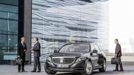 Mercedes-Maybach S 600 (X 222) - widok z przodu