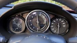 Mazda MX-5 IV (2015) - zestaw wskaźników