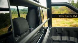 Mitsubishi L200 Double Cab 2,5 DI-D 178 KM - z bezdroży do miasta