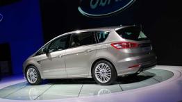 Mondial de l'Automobile 2014 - Ford w ofensywie