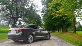 Mazda 3 III Sedan 2.0 120KM - galeria redakcyjna - widok z tyłu